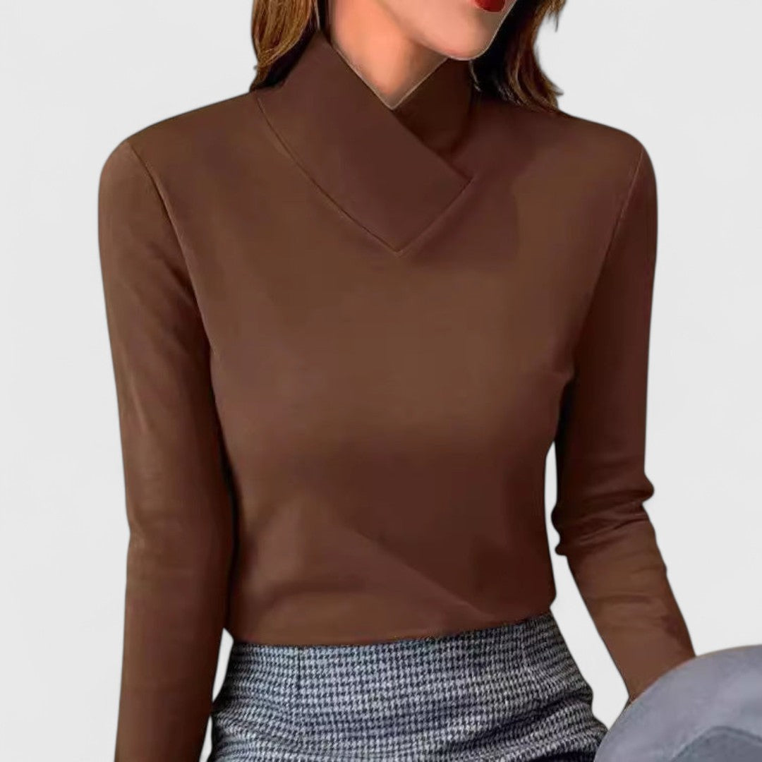Éadaoin – Elegant Turtleneck Fit