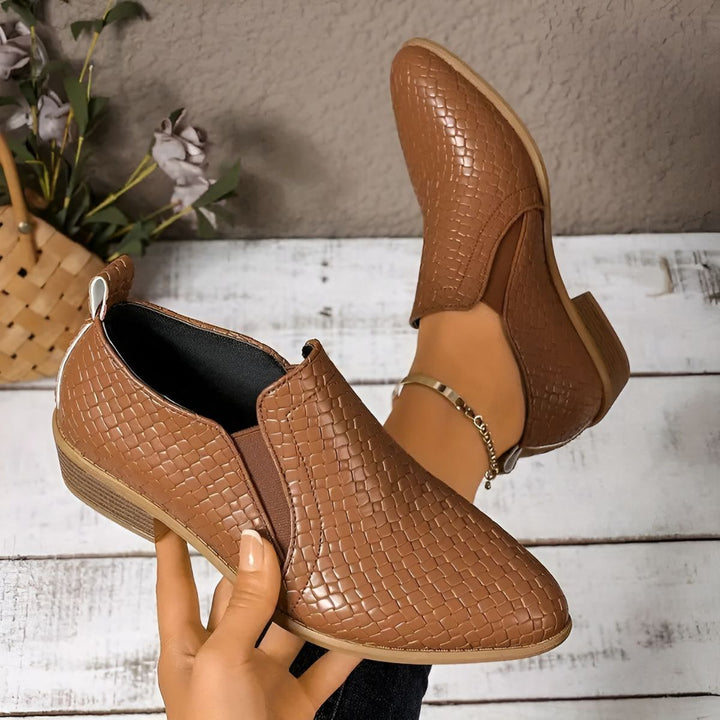 Deirdre – Vegan Leather Oxford Shoes
