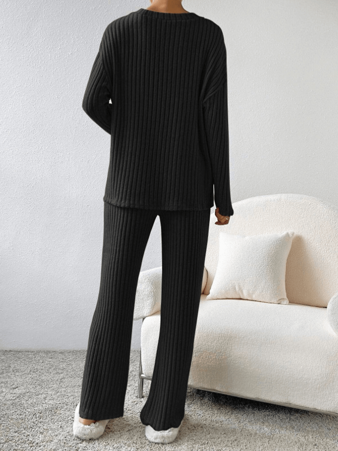 Ailionóra – Cosy & Comfortable Two-Piece Set